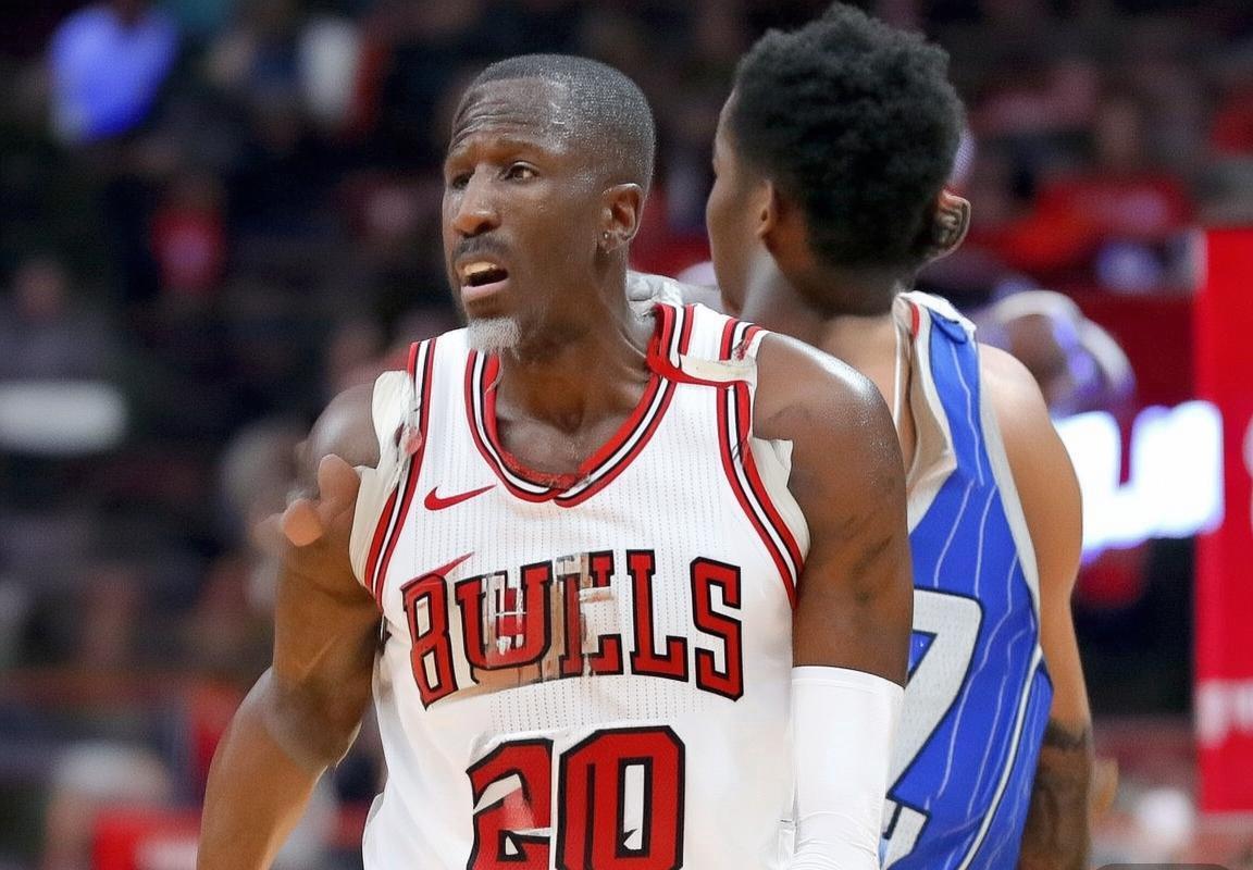 公牛与魔术比赛深度分析：大小分走势与投注策略(图2)