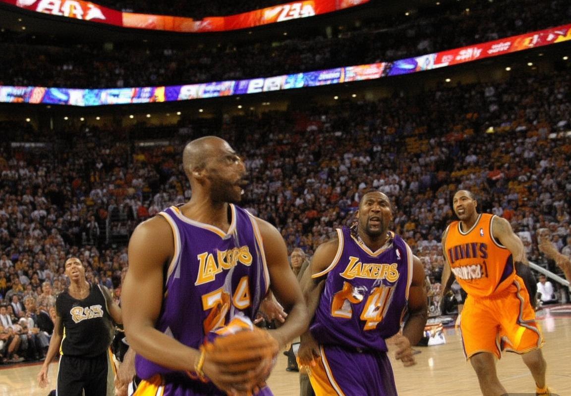 2010年NBA季后赛：湖人太阳系列赛经典对决回顾